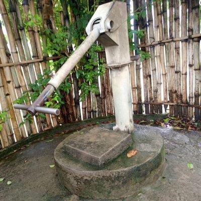 Village hand pump